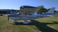 Cessna 182